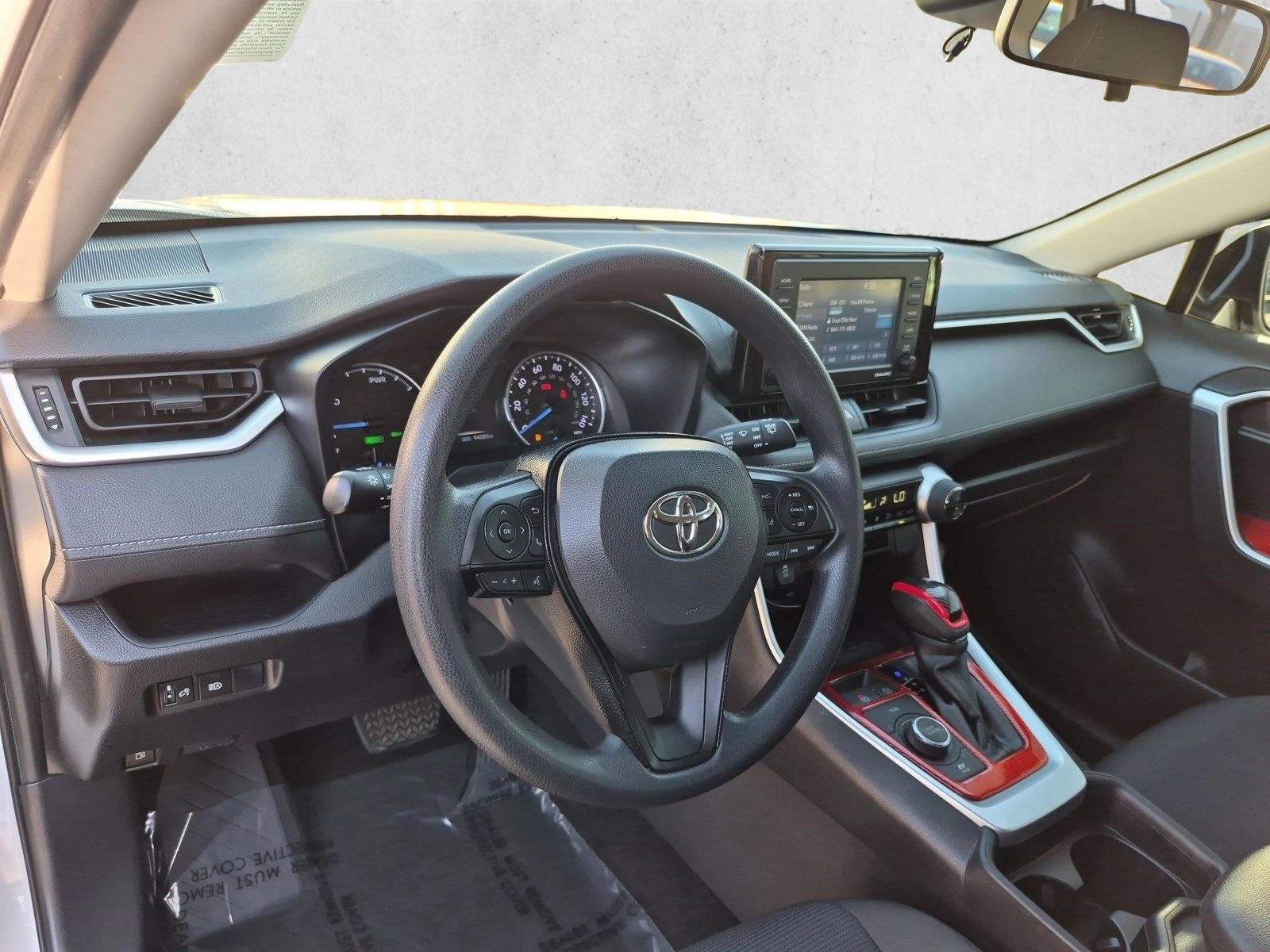 Used 2021 Super White Toyota Hybrid LE image 10