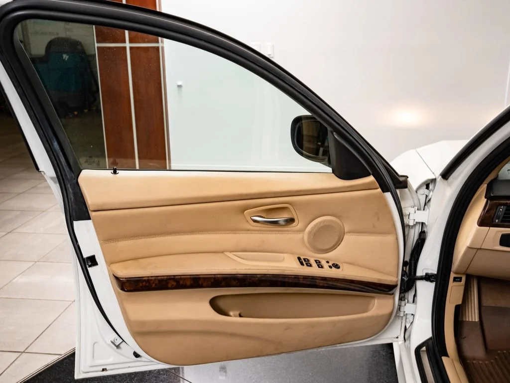 Used 2010 Alpine White BMW 328i image 25