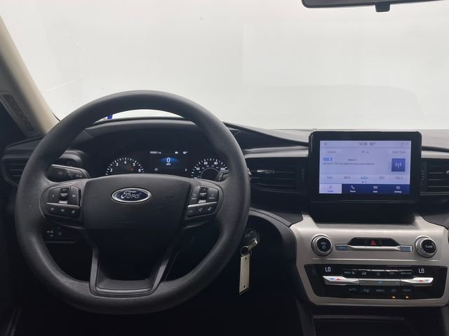Used 2021 Oxford White Ford Base image 3