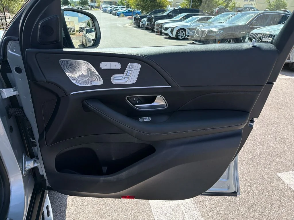 Used 2024  Mercedes-Benz GLE 53 AMG® image 37