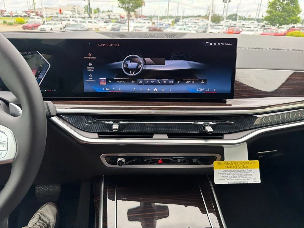 New 2027 Black Sapphire Metallic BMW xDrive40i image 21