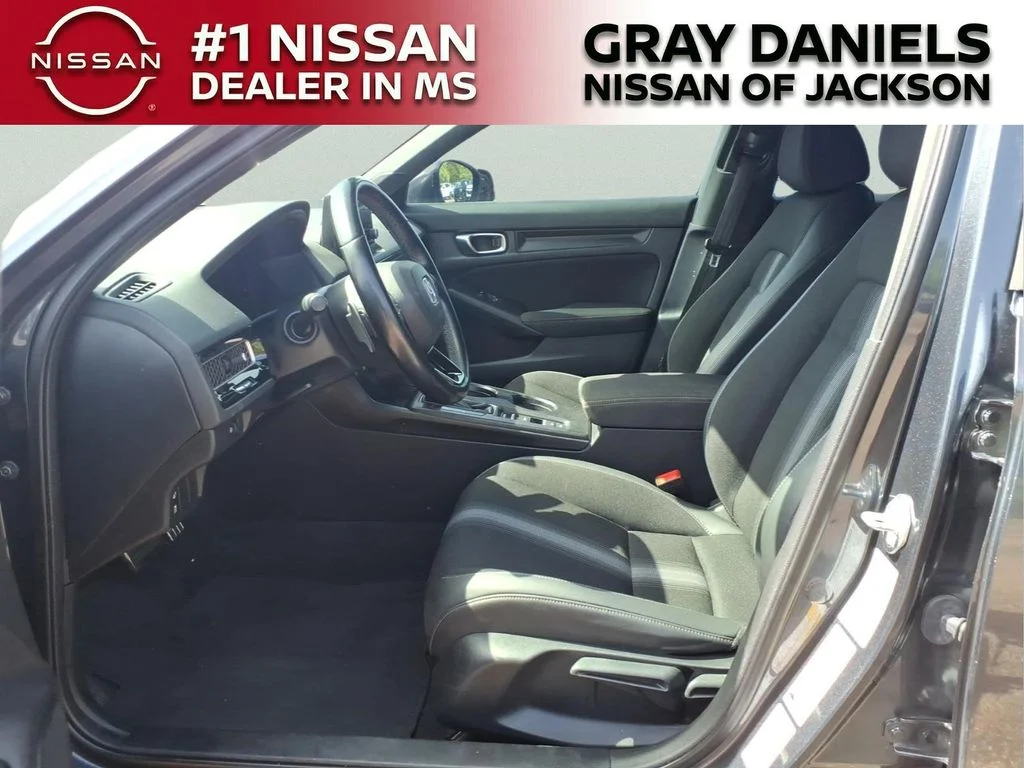 Used 2023  Honda Sport image 22