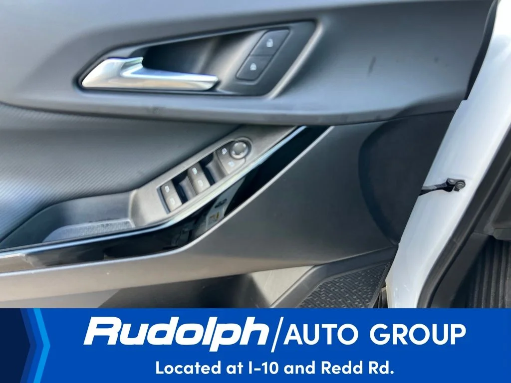 Used 2026 White Chevrolet LT image 19