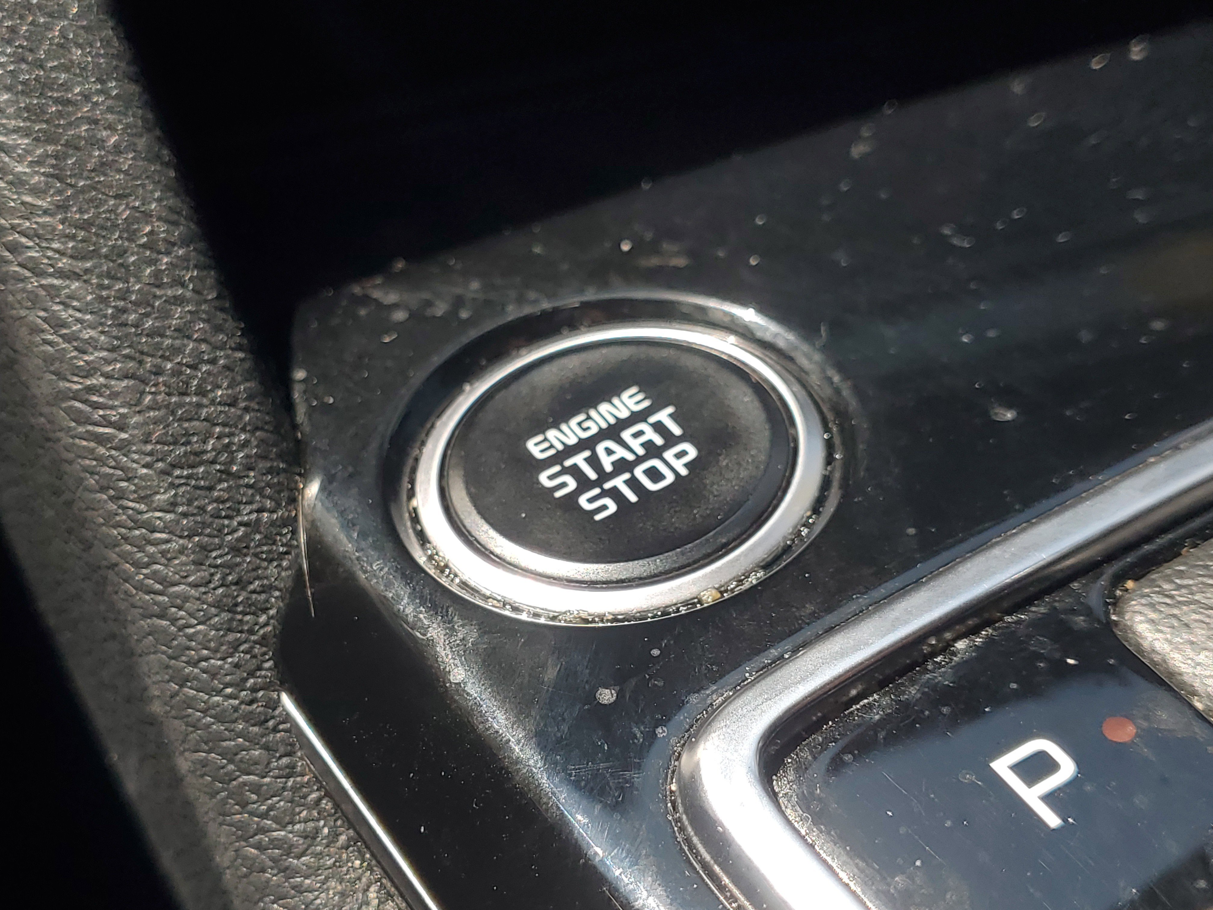 Used 2024 Sapphire Blue Kia EX image 29