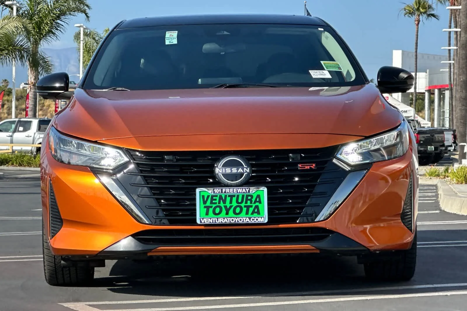 Used 2024 Monarch Orange Metallic/Super Black Nissan SR image 9