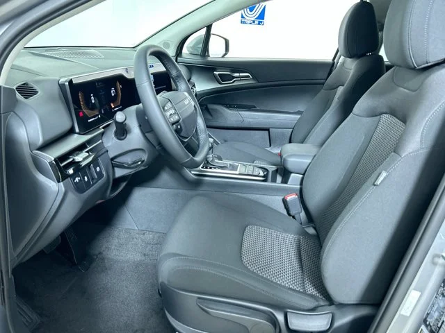 New 2026 STEEL GREY Kia LX image 18