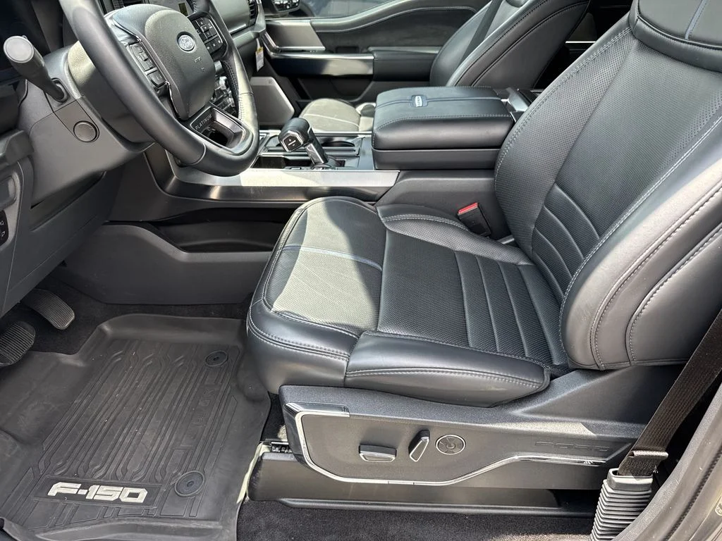 Used 2025 Gray Ford Platinum image 9