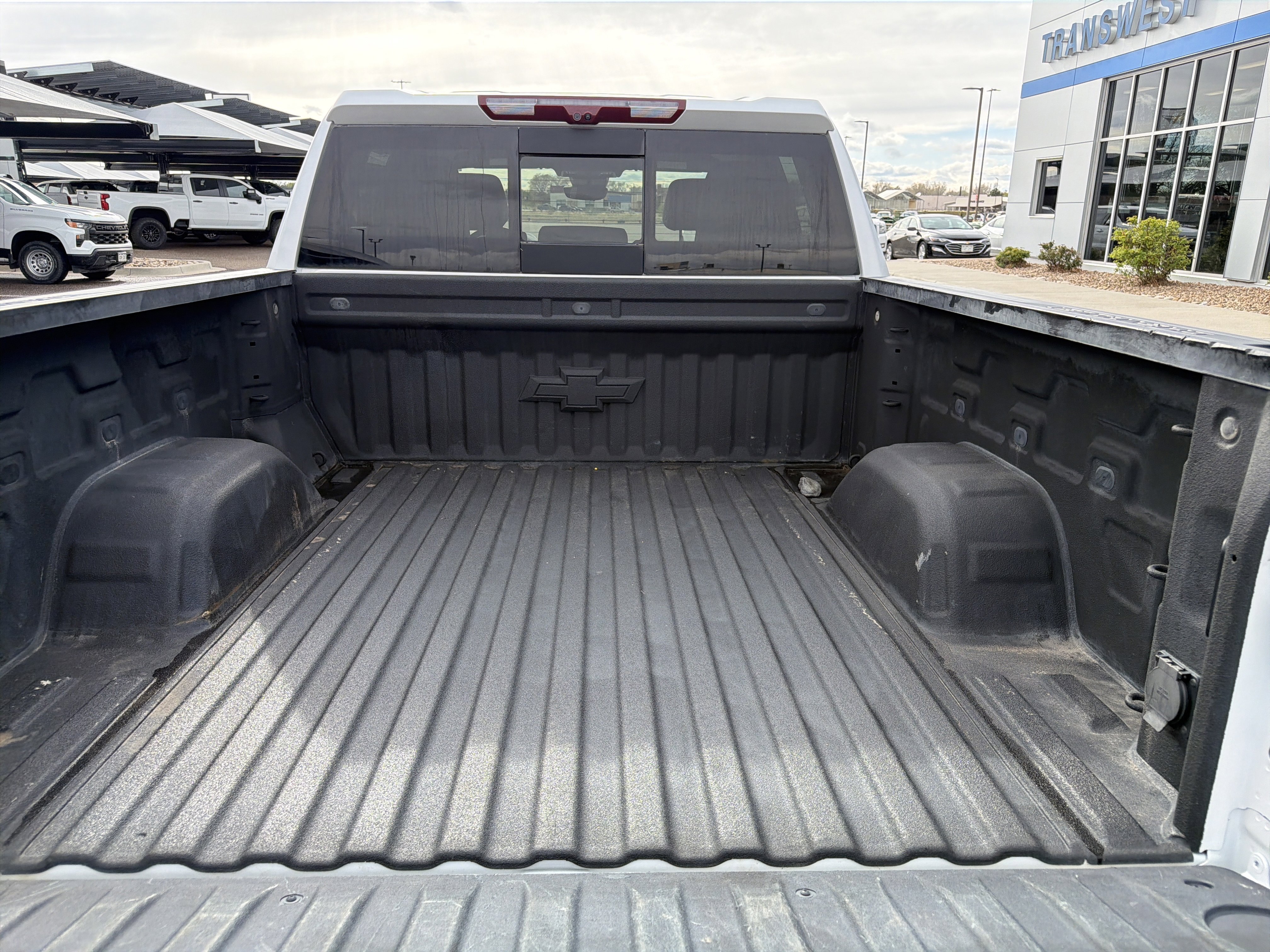 Used 2024 Iridescent Pearl Tricoat Chevrolet LTZ image 9