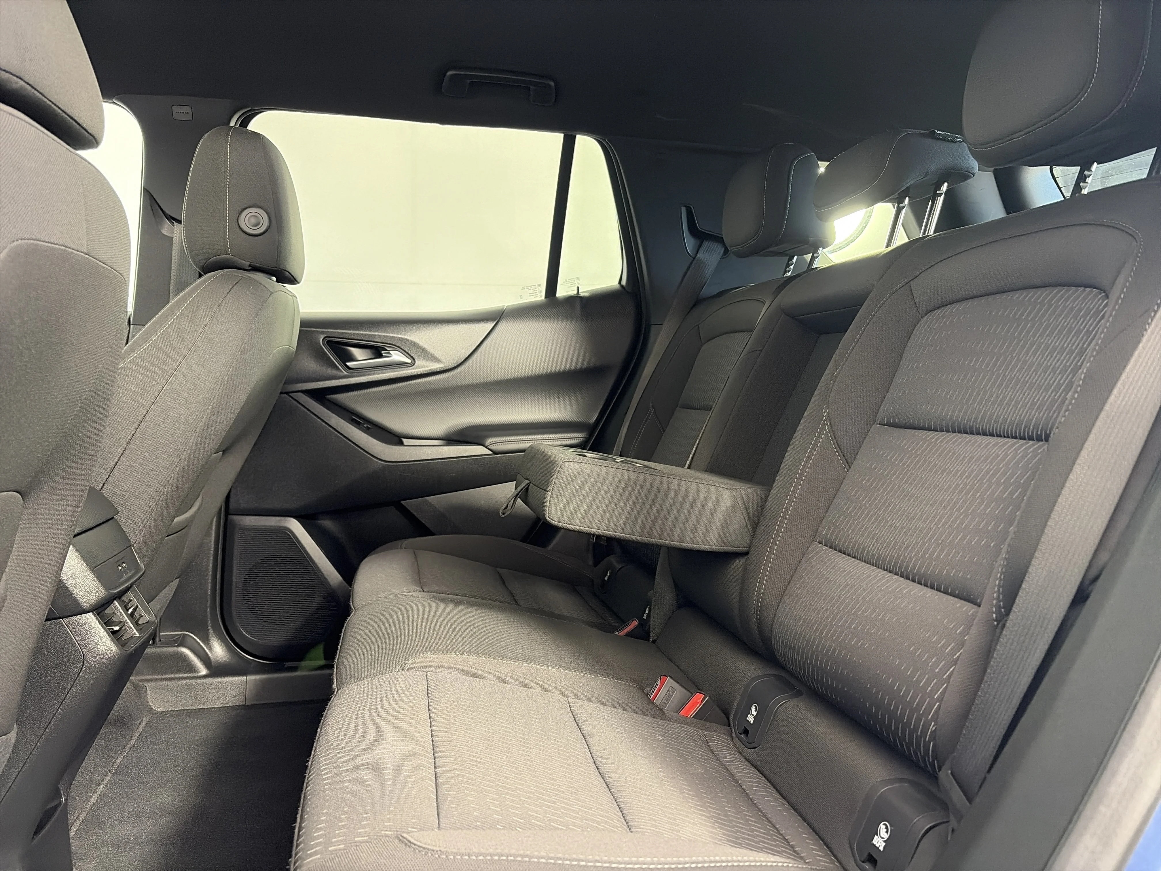 2025 Chevrolet Equinox LT - Photo 7