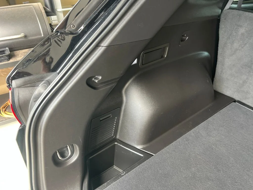 Used 2020 Black Chevrolet RS image 43