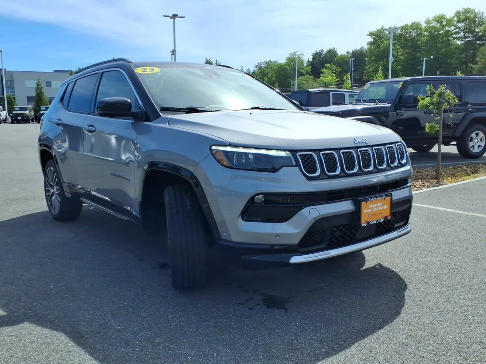Certified Used 2023 Billet Silver Metallic Clearcoat Jeep Limited image 5