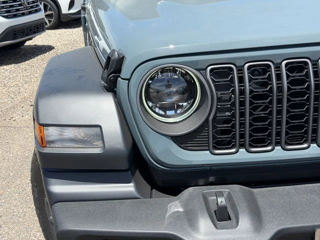 New 2026 Anvil Clearcoat Jeep Sport S image 5