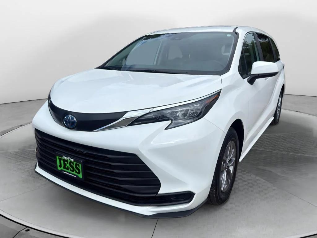 Used 2024 Ice Toyota LE image 1