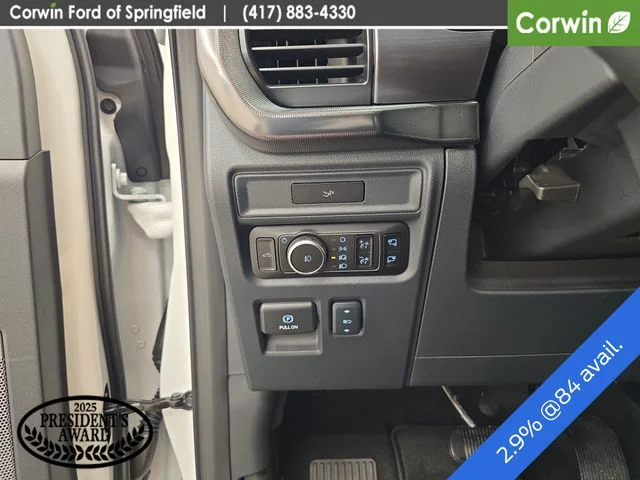 New 2026 Star White Metallic Tri-Coat Ford Lariat® image 38