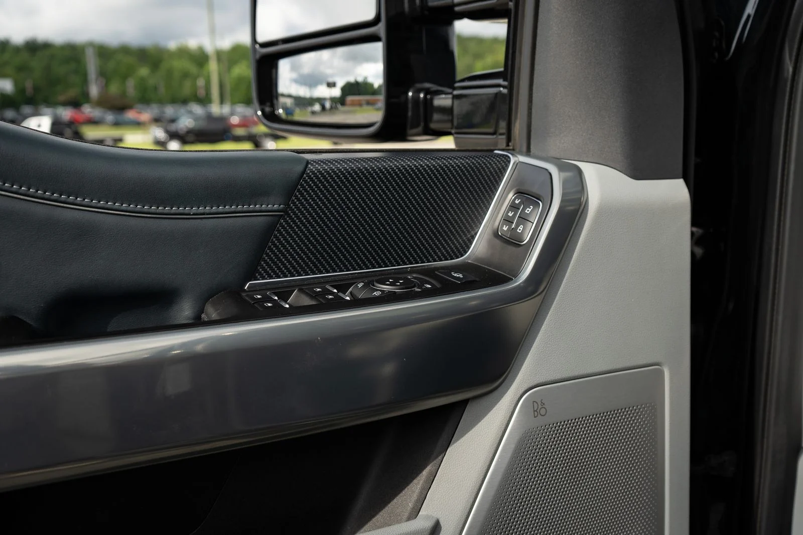 Used 2024 Black Ford Limited image 35