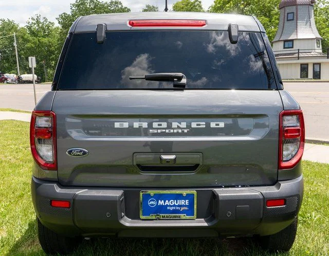Used 2025 Gray Ford Big Bend image 6