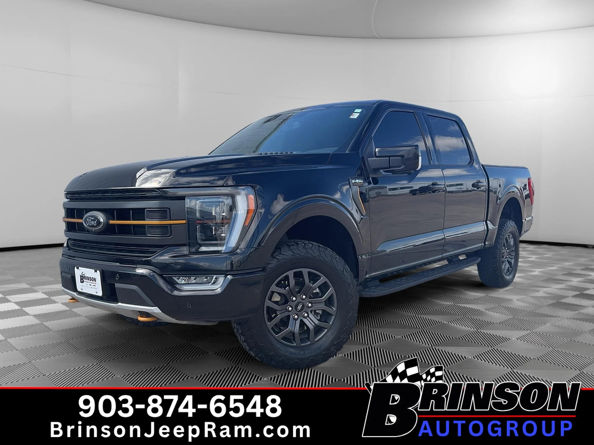Used 2021 Agate Black Metallic Ford Tremor image 1