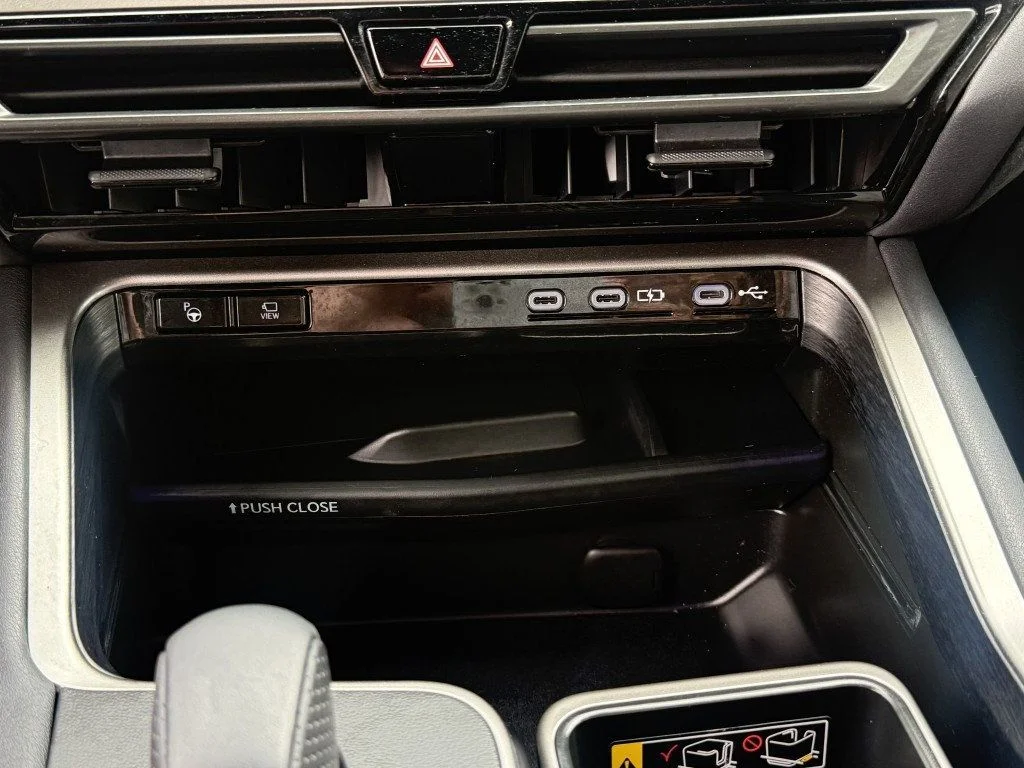 Used 2026 Incognito Lexus TX 500h F SPORT Performance Luxury AWD image 17