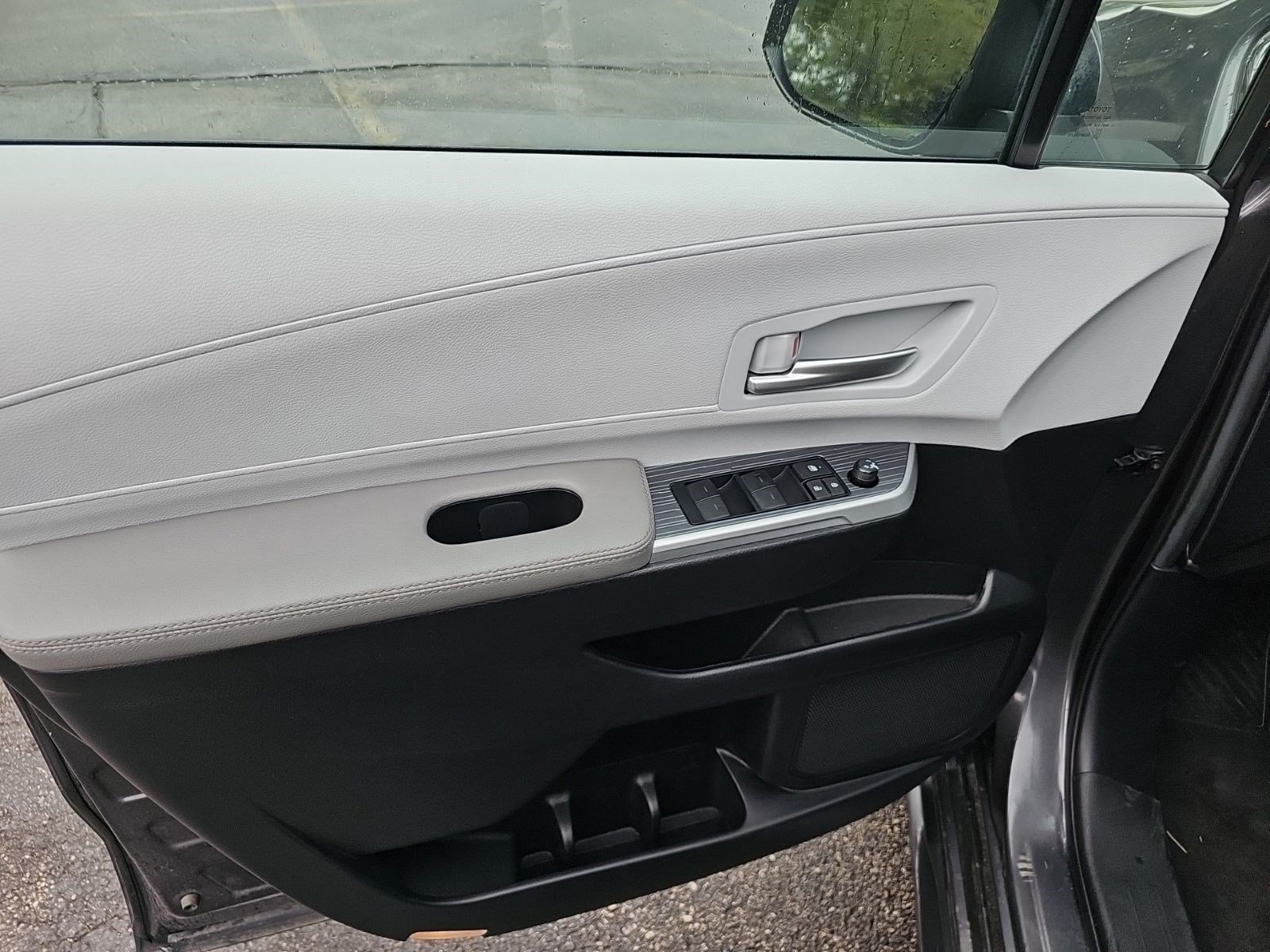 Used 2025 Magnetic Gray Metallic Toyota XLE image 20