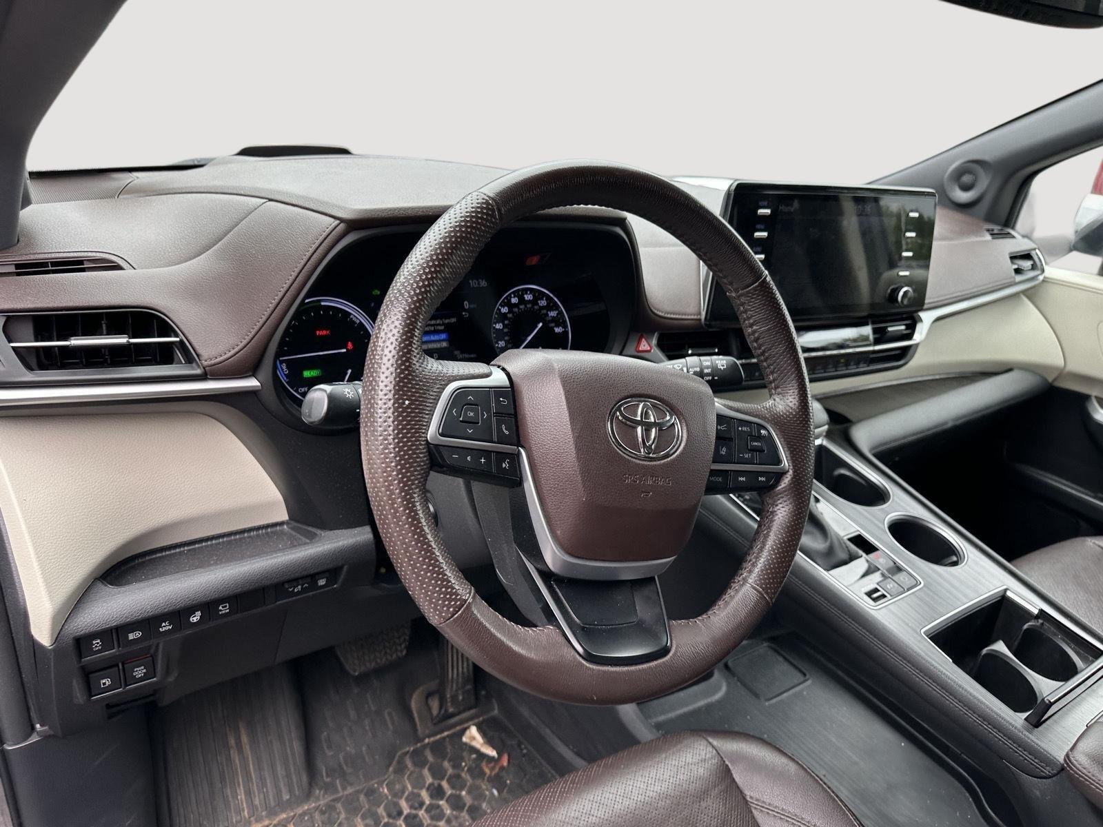 Used 2023 Predawn Gray Mica Toyota Platinum 7-Passenger image 10