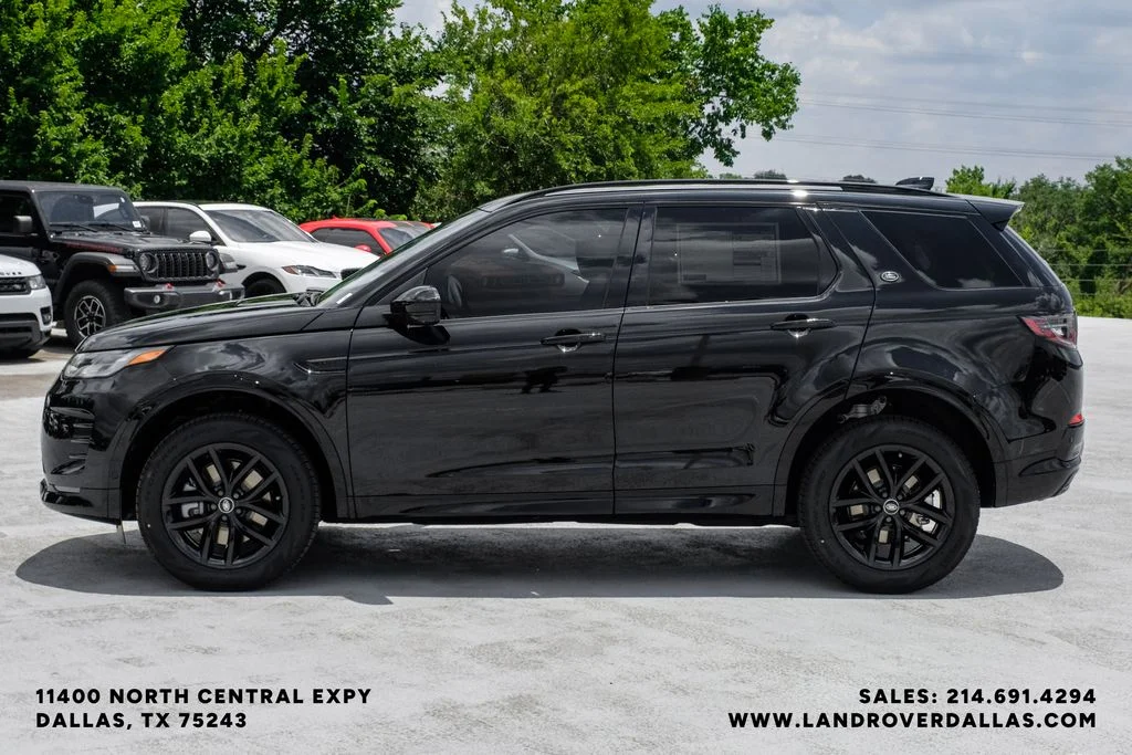 New 2026 Santorini Black Metallic Land Rover Landmark image 9