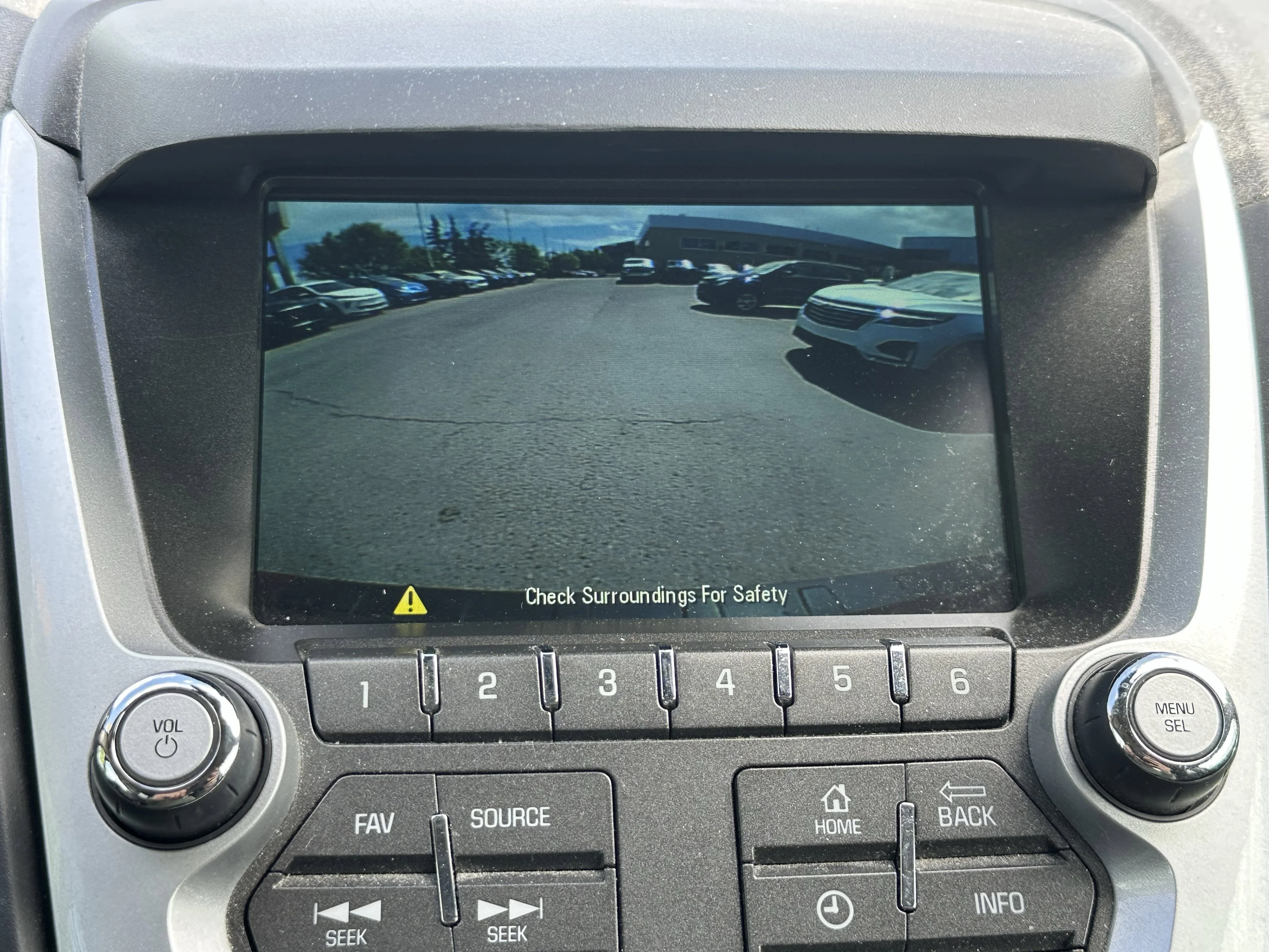 Used 2014 Red GMC SLE image 15