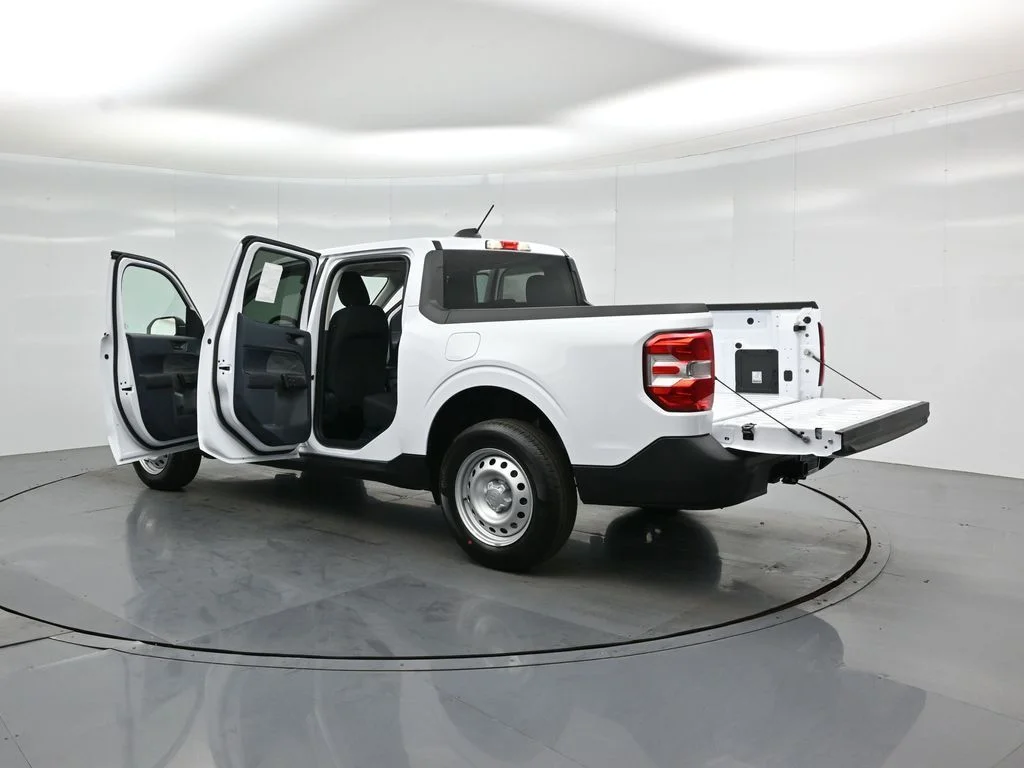 New 2026 Oxford White Ford XL image 29