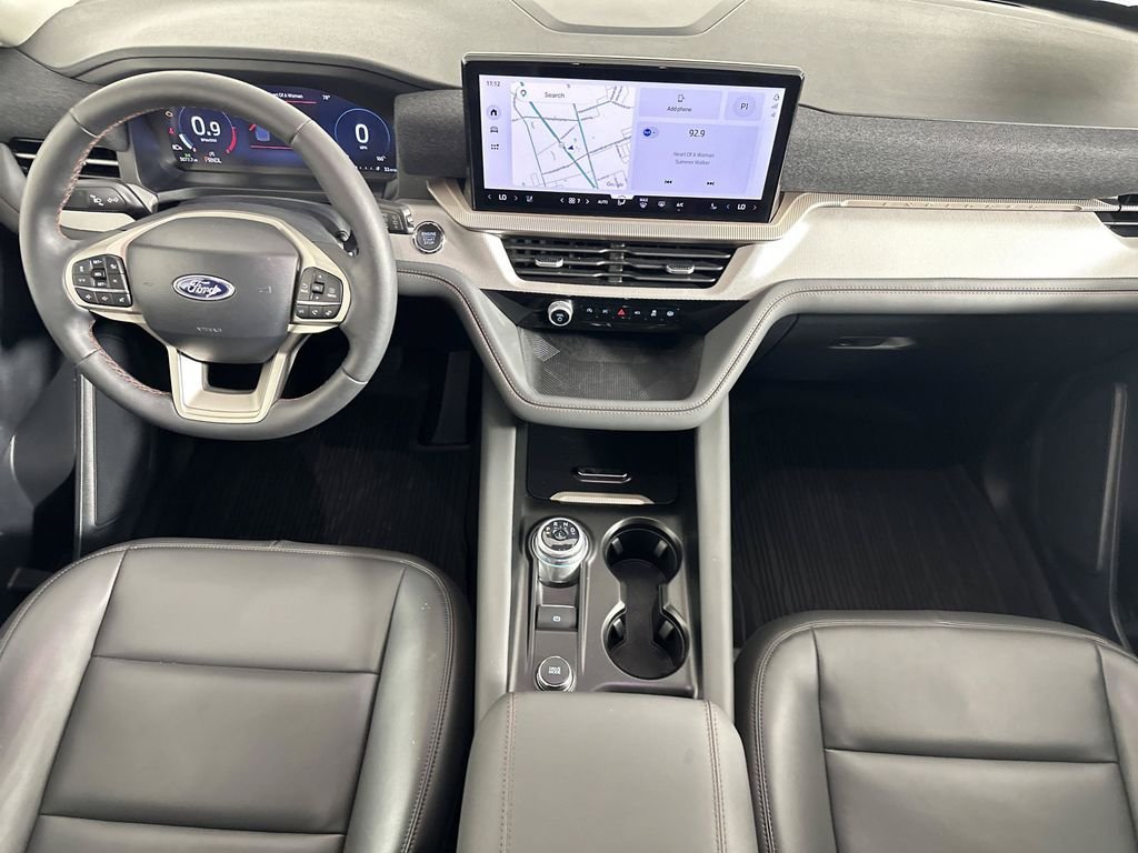 2025 Ford Explorer Active - Photo 15