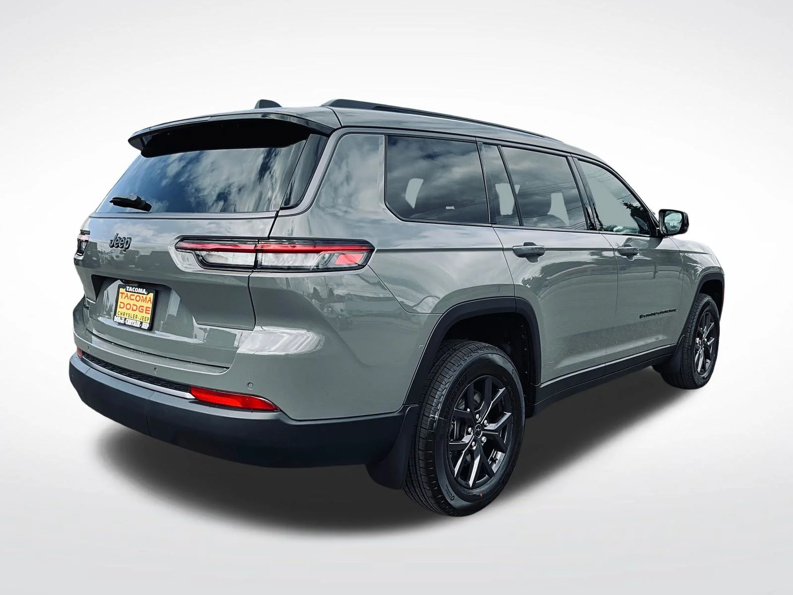 New 2027 Gray Jeep Laredo Altitude image 5