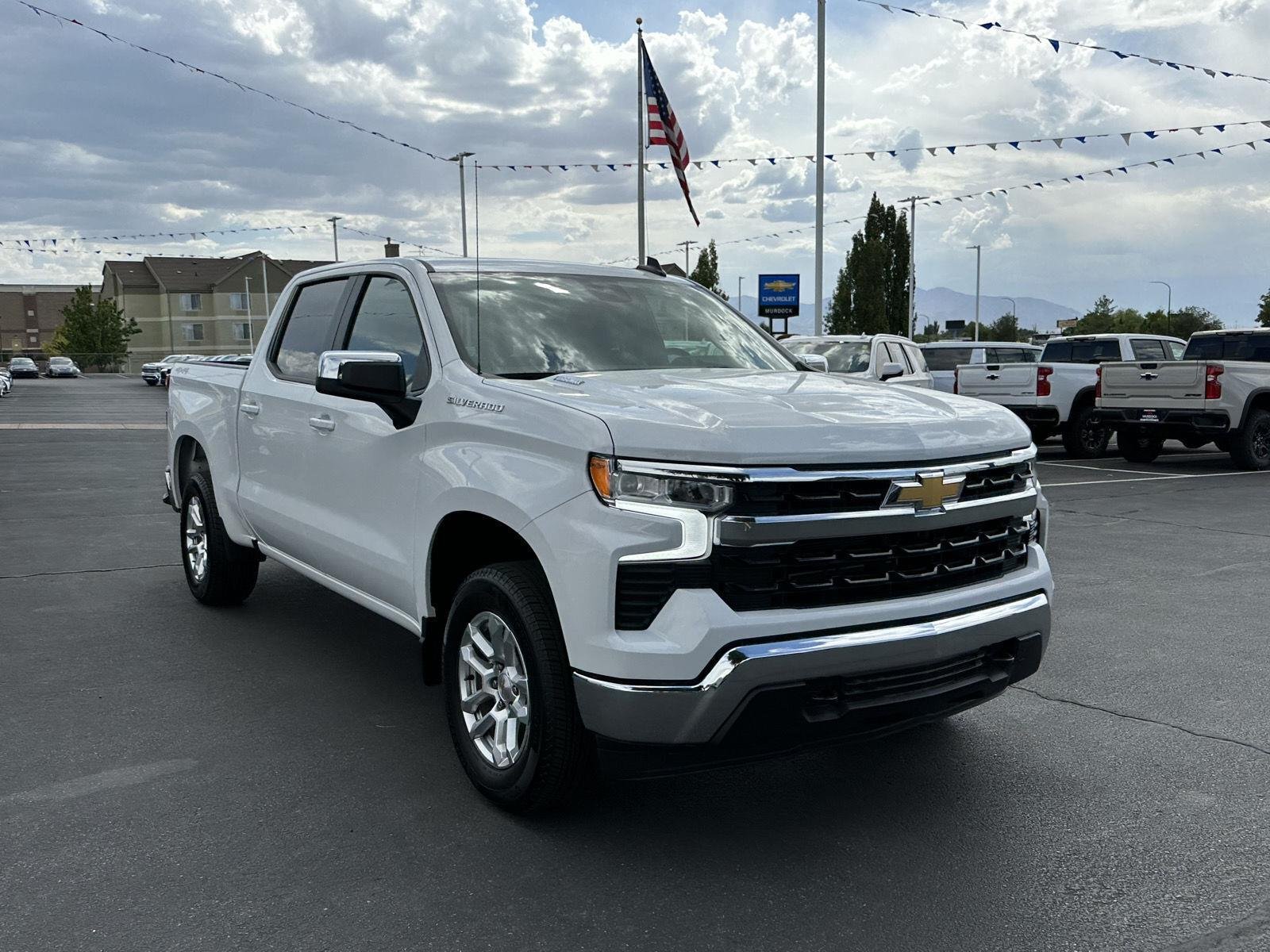 2026 Chevrolet Silverado 1500 LT - Photo 6