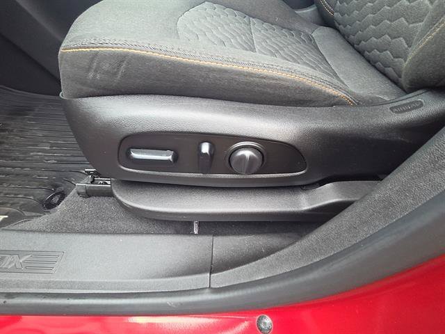 Used 2019 CAJUN RED TINTCOAT Chevrolet LT image 20
