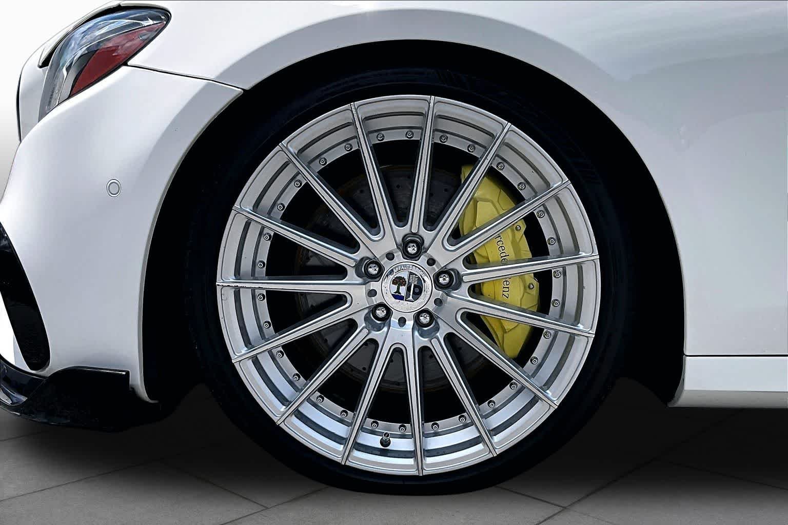 Used 2018 Polar White Mercedes-Benz E 400 image 10