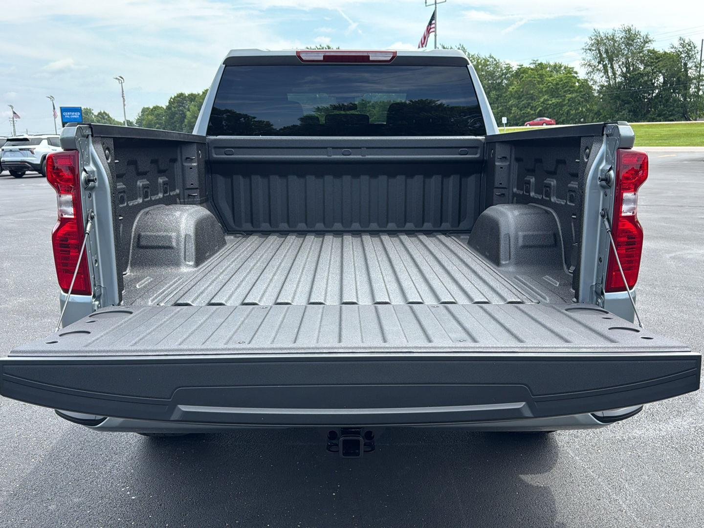 2026 Chevrolet Silverado 1500 Custom - Photo 12