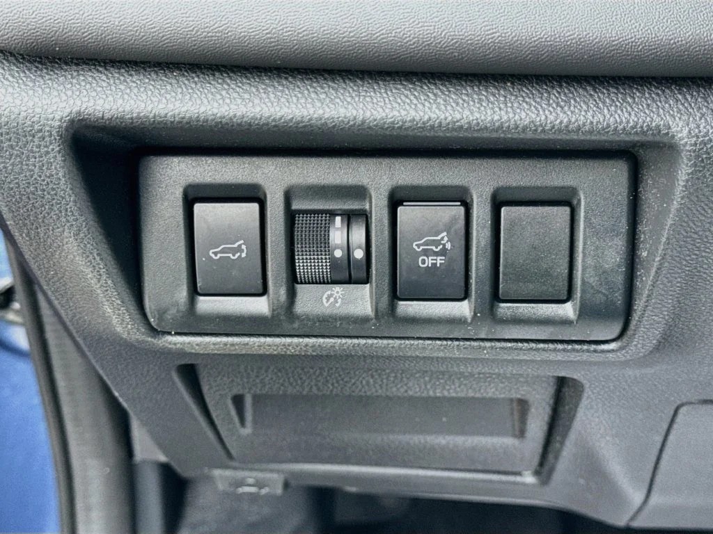 Used 2022 Blue Subaru Limited image 11
