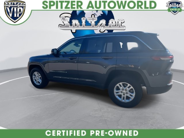 Used 2023 Gray Jeep Laredo image 10