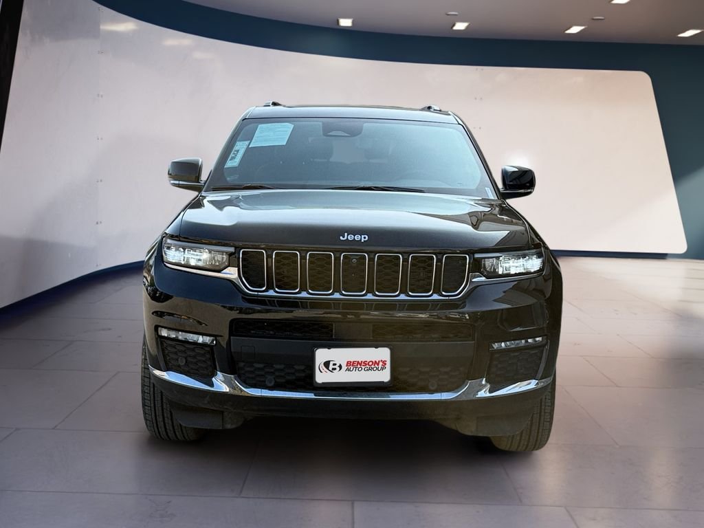 Used 2024 Black Jeep Limited image 8