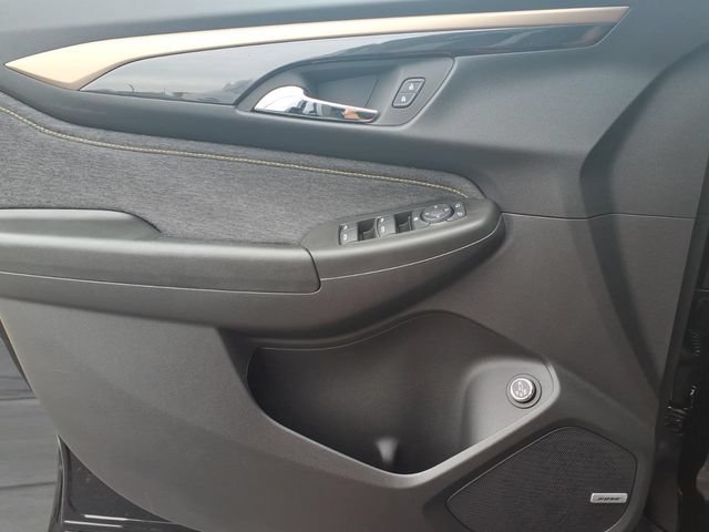 New 2026 Mosaic Black Metallic Chevrolet ACTIV image 13