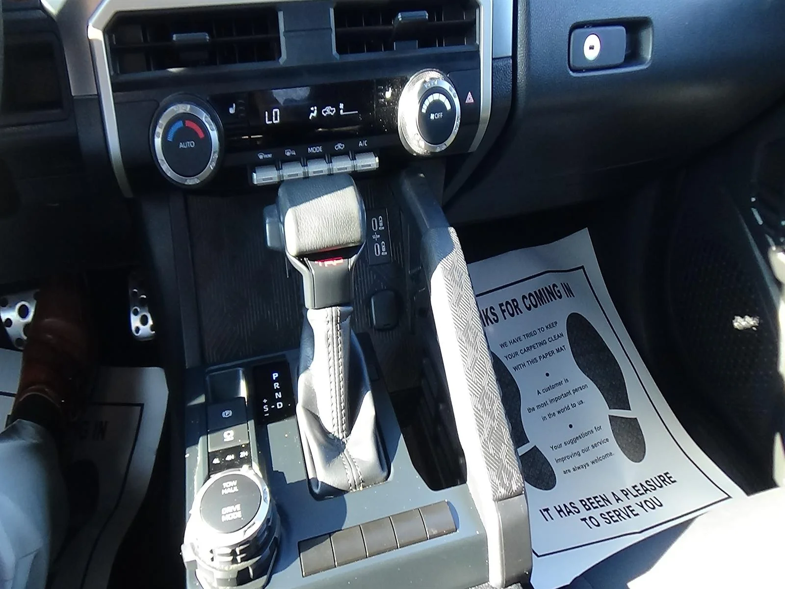 Used 2025 Ice Cap (040) Toyota TRD Sport image 30