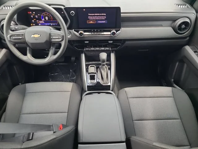 New 2026 Summit White Chevrolet WT image 12