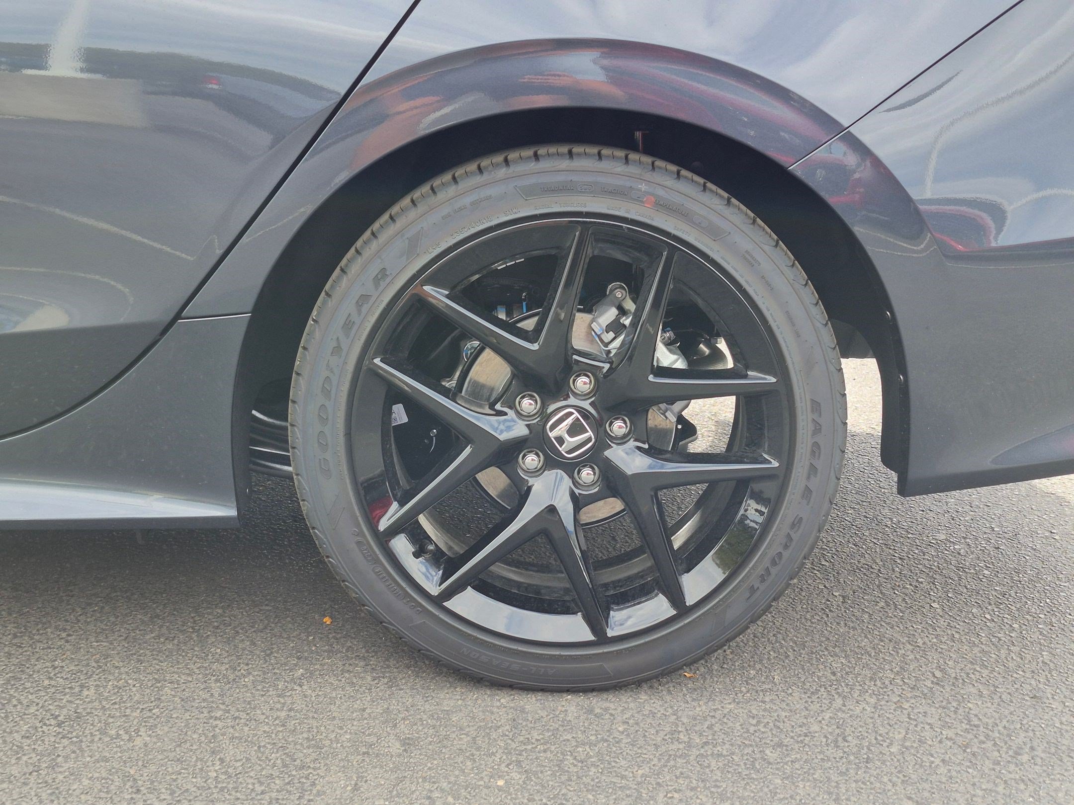 New 2026 Meteorite Gray Metallic Honda Sport image 25