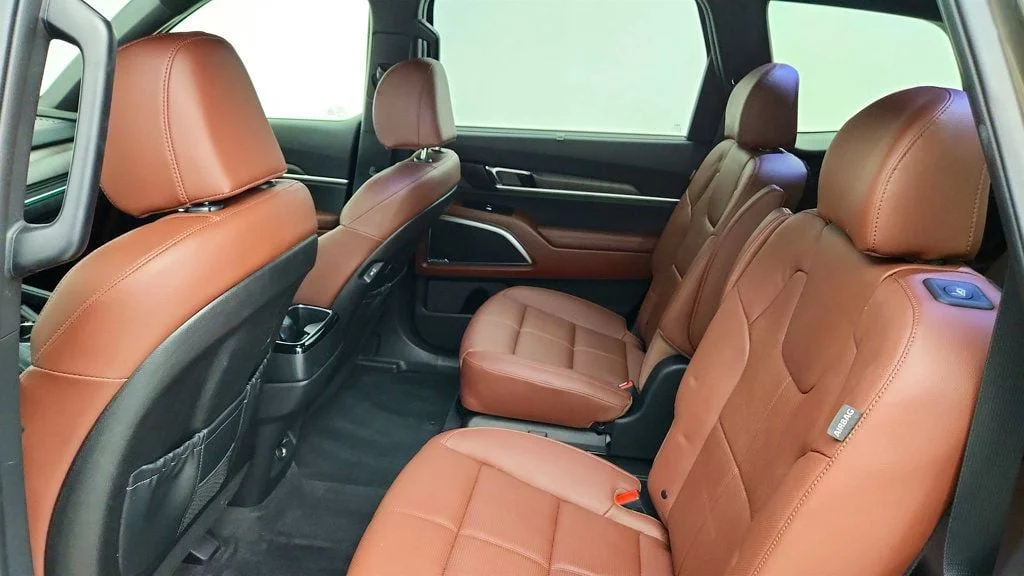 Used 2025 Dark Moss Kia SX AWD w/ Captain