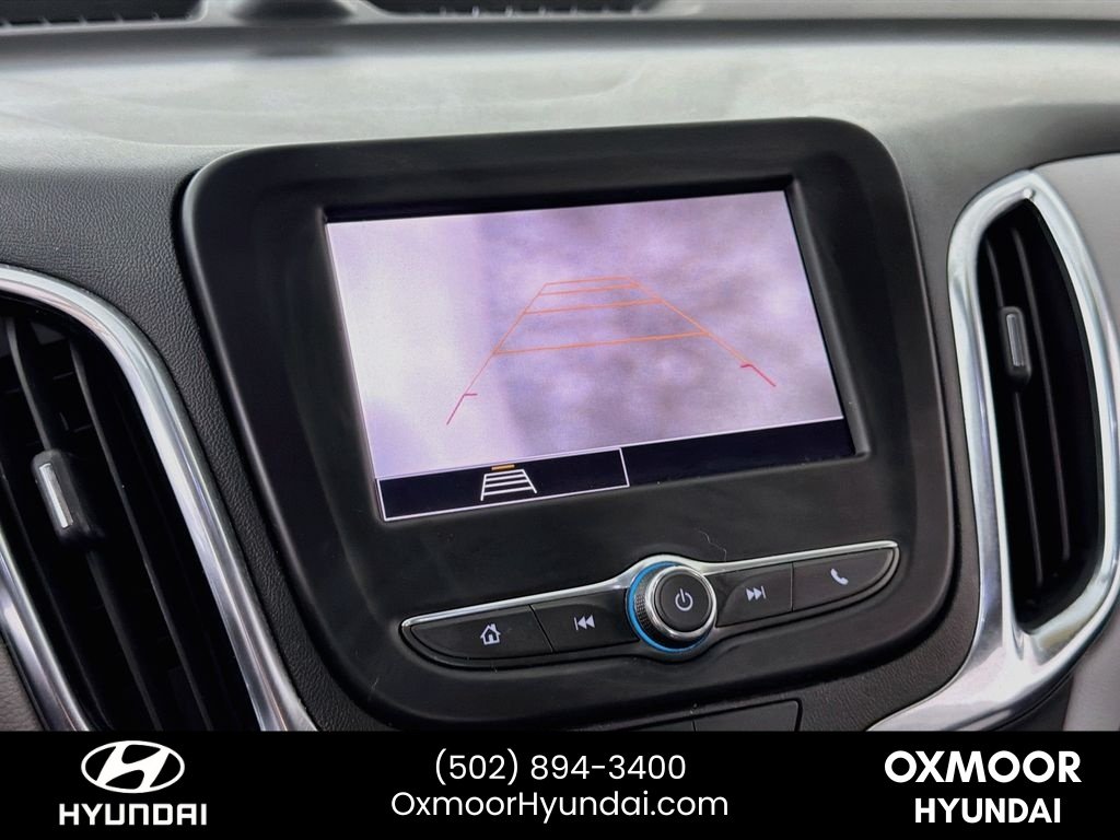 Used 2022 Silver Ice Metallic Chevrolet LT image 13