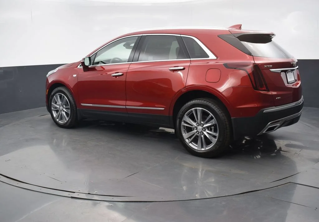 2026 Cadillac XT5 Premium Luxury - Photo 4