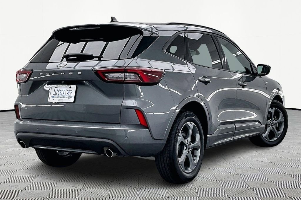 Certified 2024 Ford Escape ST-Line with VIN 1FMCU0MN2RUA03183 for sale in Kansas City