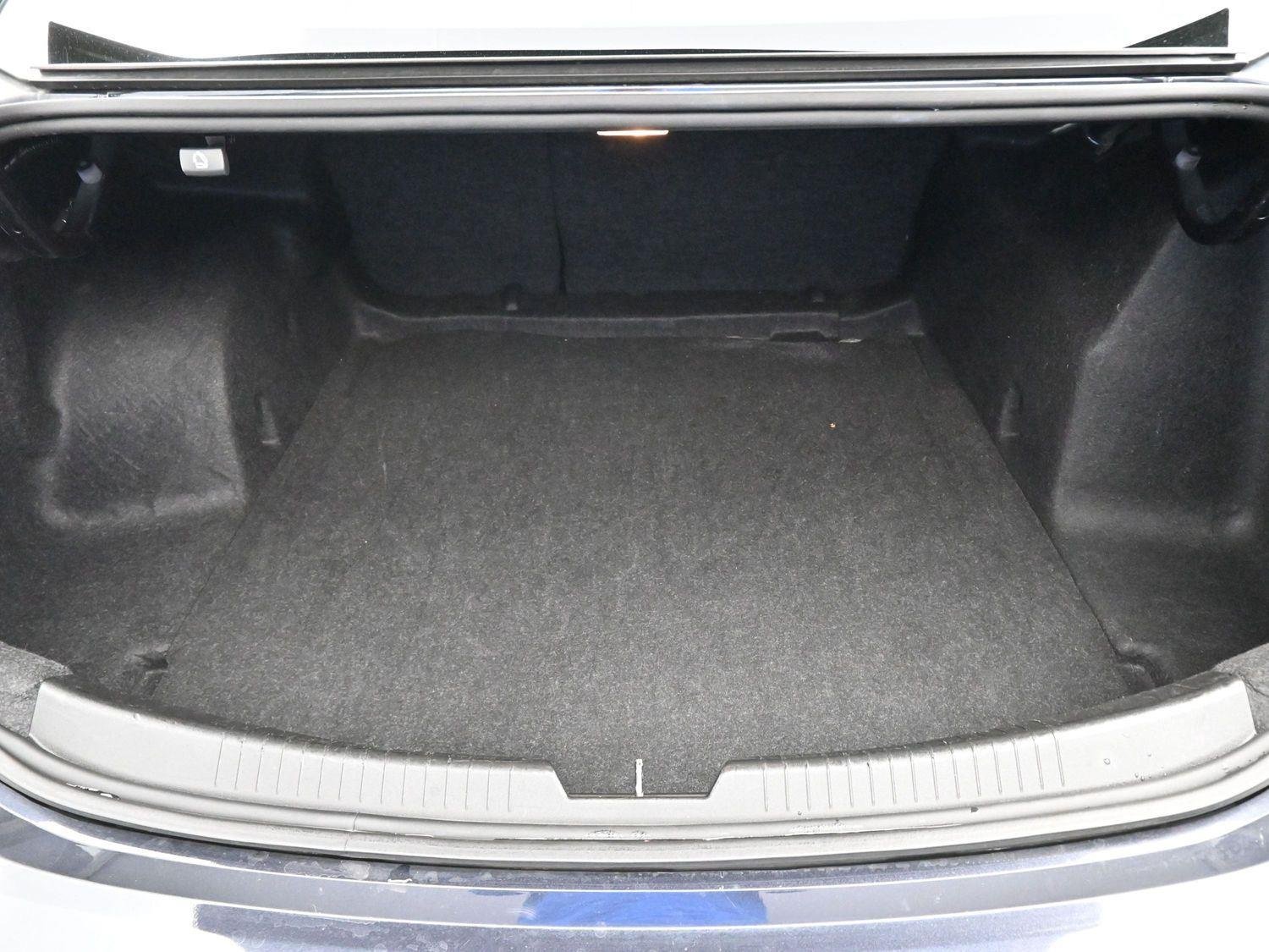 2023 Chevrolet Malibu 1LT - Photo 9