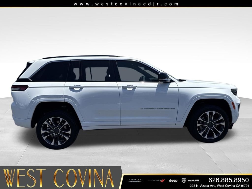 Certified Used 2023 White Jeep Overland 4xe image 12