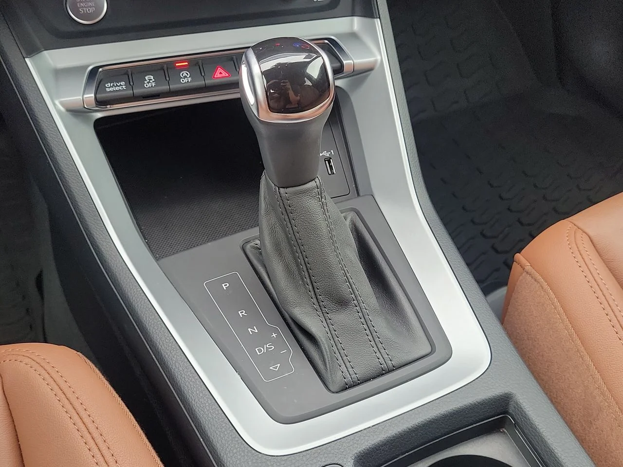 Used 2020 Black Audi Premium image 21