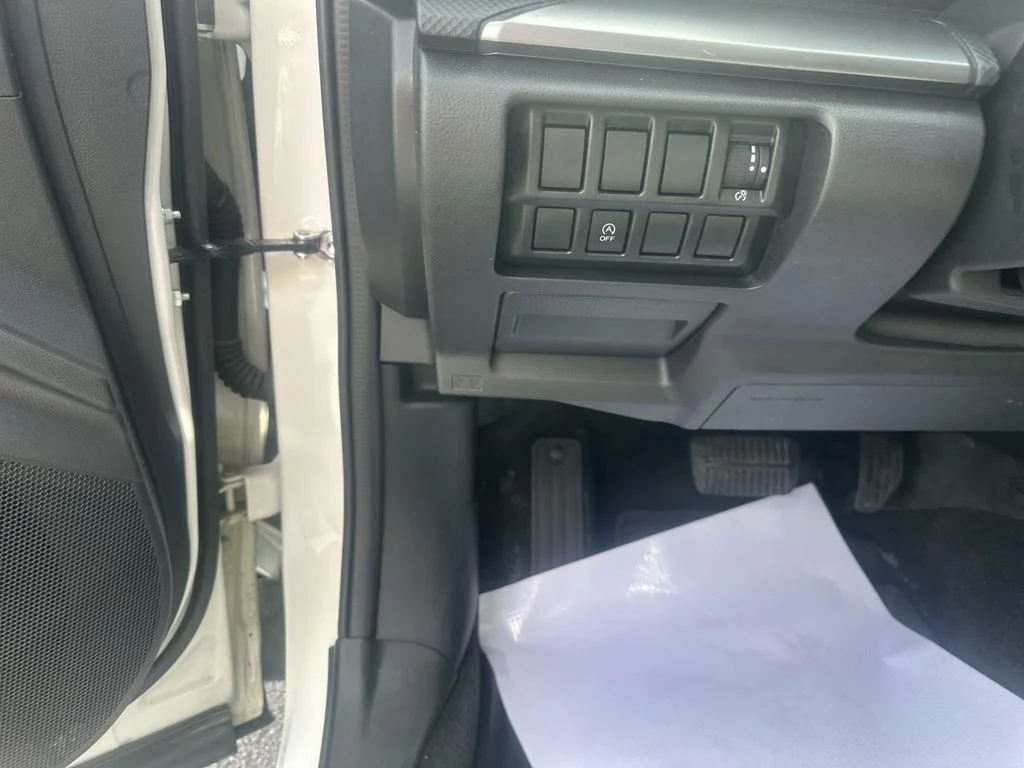 Used 2020 White Subaru Premium image 20
