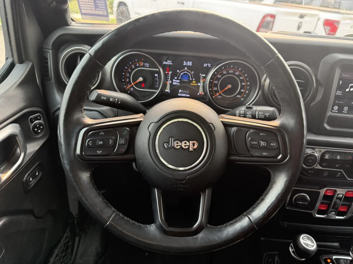 Used 2019 Grey Jeep Sport image 22