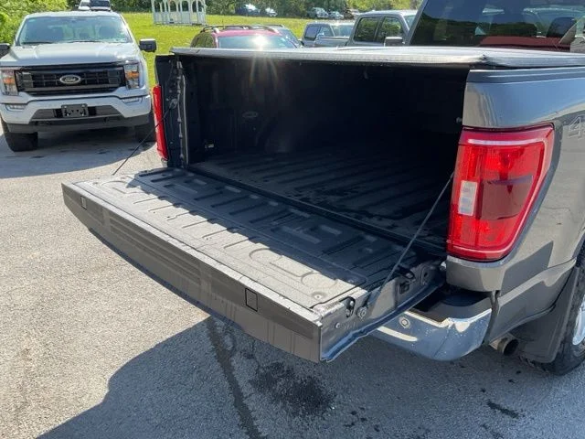 Used 2022 Gray Ford XLT image 59